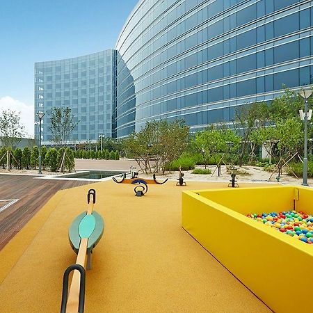 מלון Grand Hyatt אינצ'ון מראה חיצוני תמונה